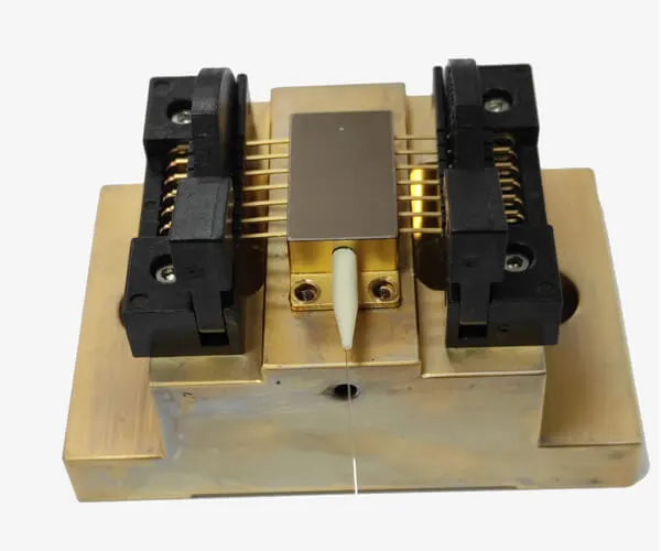 diodo laser in package farfalla