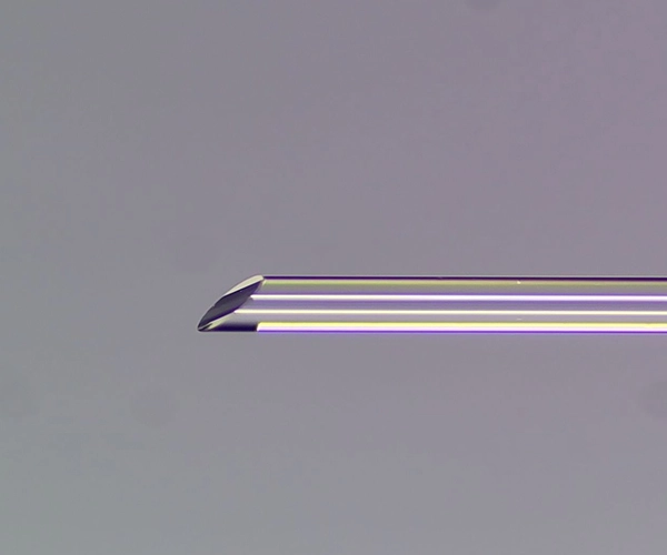 fibra lucidata ad angolo